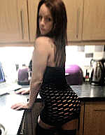 Eine junge Taschengeldlady gewährt intime Einblicke