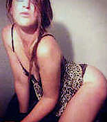 Eine junge Frau mit einer sinnlichen Ausstrahlung