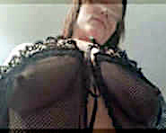 Eine ältere Lady mit einer schlanken Figur